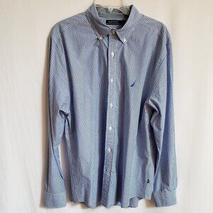 Nautica - Mens Blue and White Stripe Button Down Cotton Shirt.  Size Large
